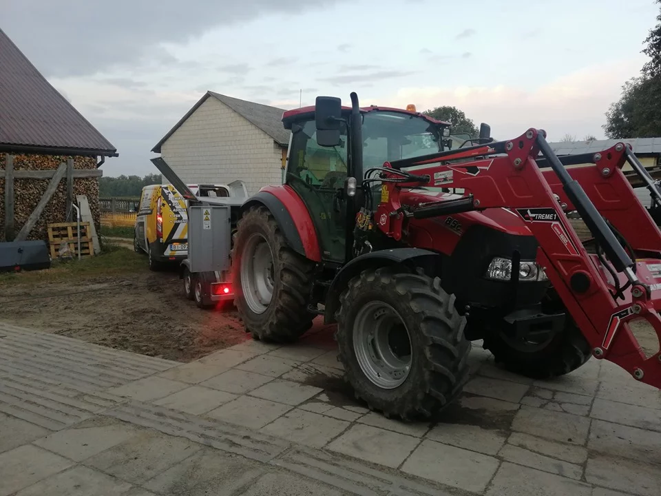 Case IH Farmall C Series 85 C 3.4L