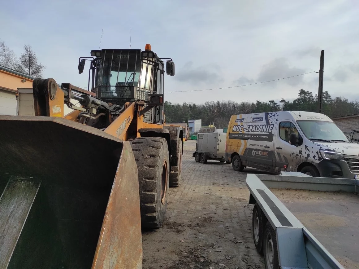 Case IH Loader 721F XT 6.7L