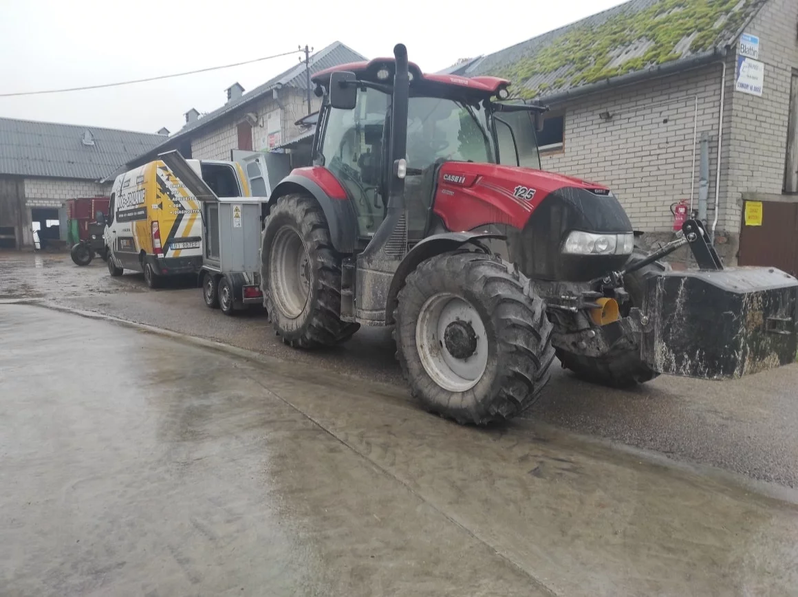 Case IH Maxxum Series 125 4.5L