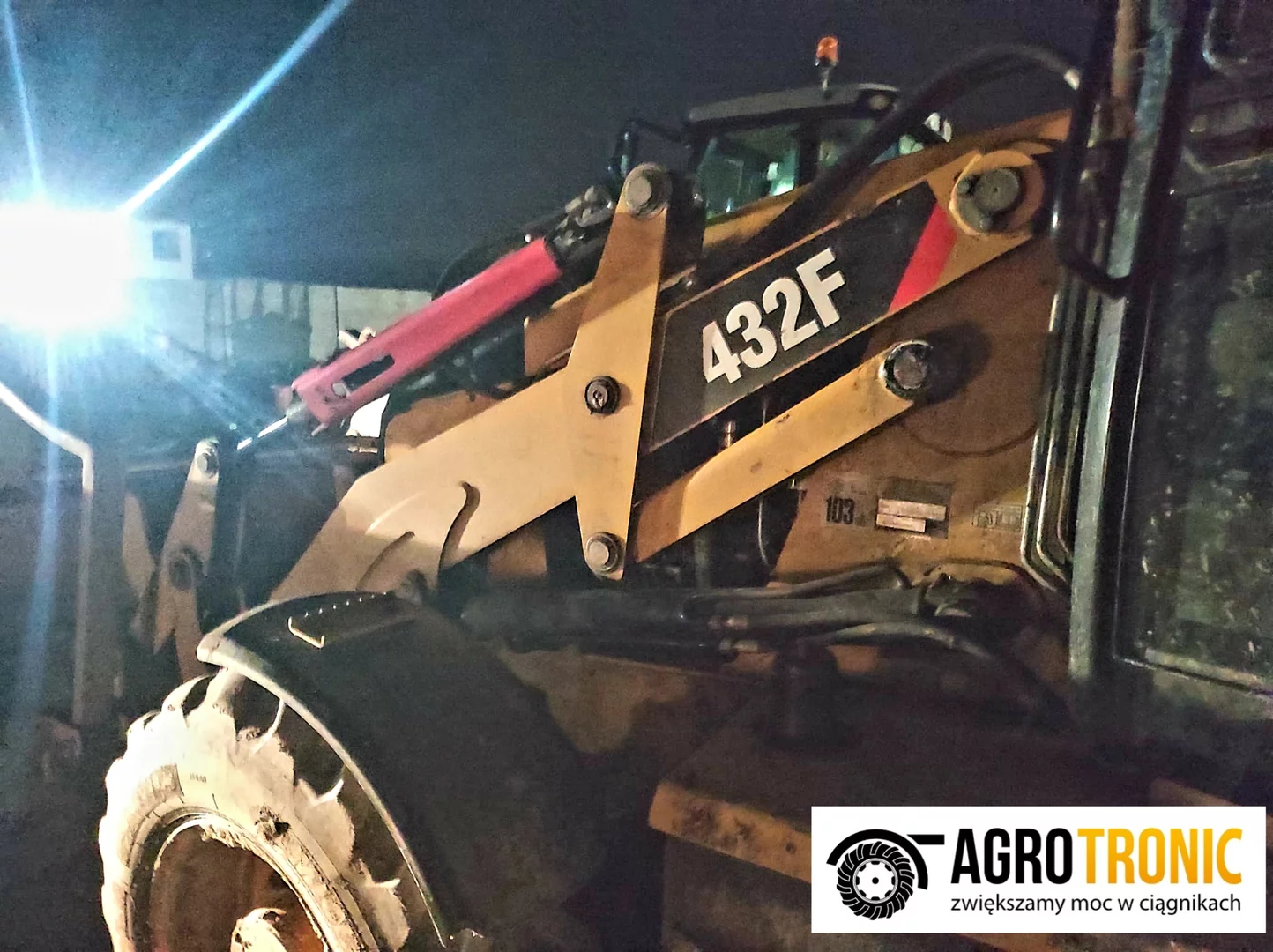 CATERPILLAR Backhoe Loader 432F CAT C4 4.4L 71kW/97HP