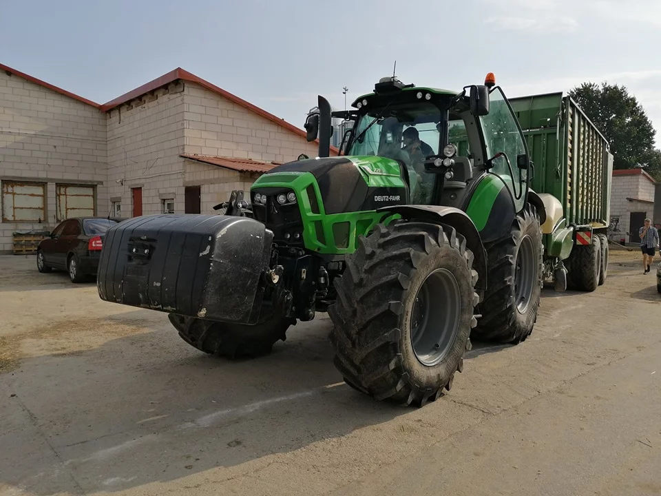 Deutz-Fahr 7210 TTV 6.1 L