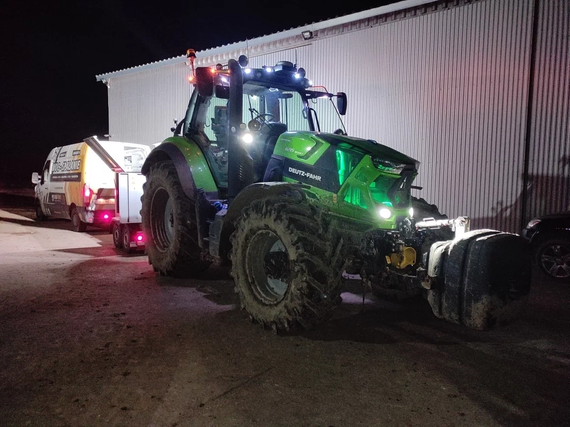Deutz-Fahr Agrotron 6215 RCShift 6.1L