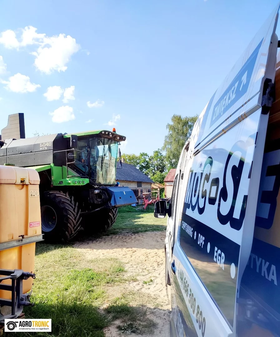 Deutz-Fahr Combine Harvester 6040 6.0L 171kW/233HP