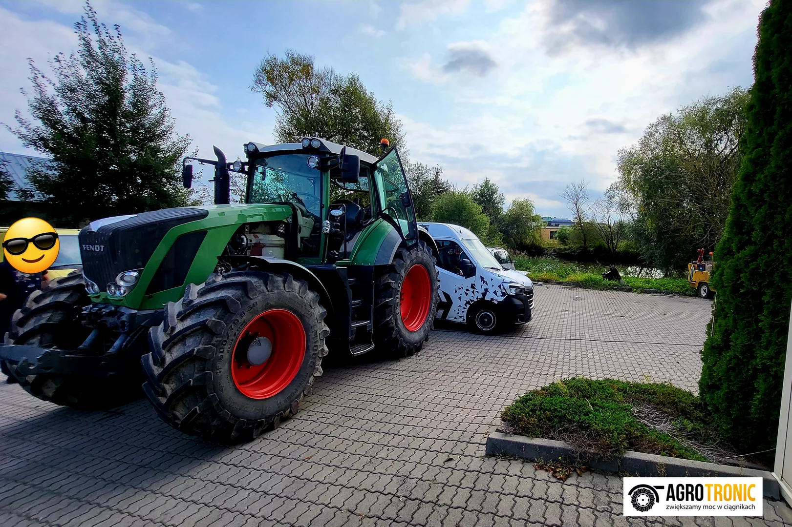 Fendt 800 VARIO 828 6.0L 206kW/280HP