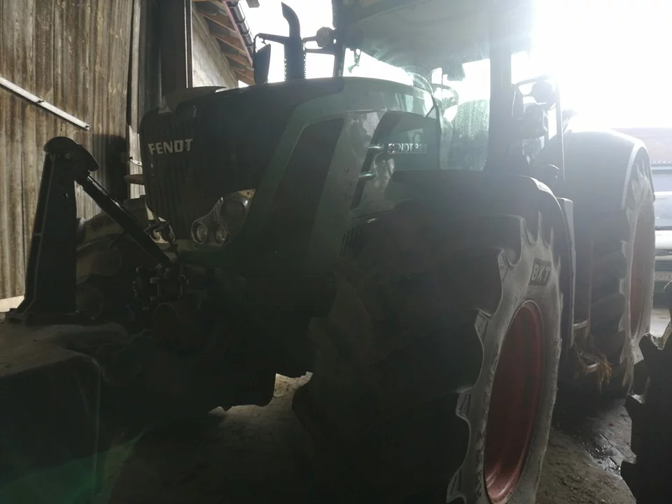 Fendt 800 Vario 828 6.1L I6