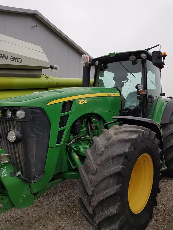 2. John Deere 8230 9.0L