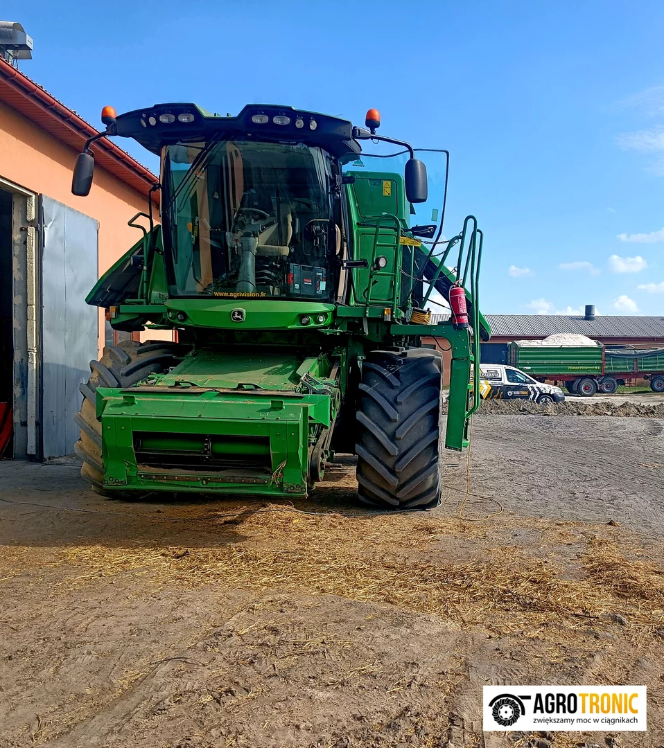 John Deere Combine Harvester W540 6.8L 224kW/305HP