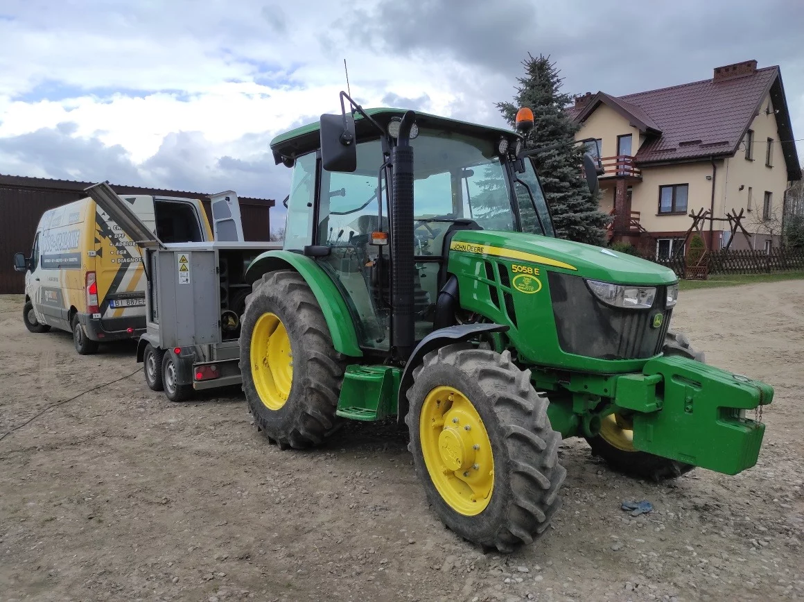 John Deere Tractor 5E Series 5058E 2.9L