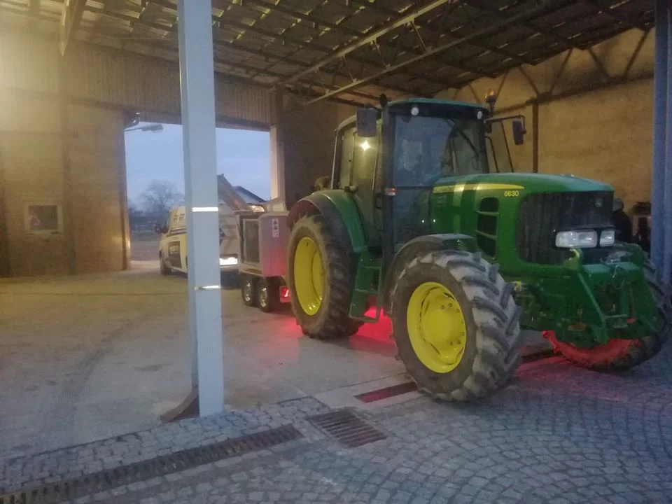 John Deere Tractor 6030 Series 6630 6.8L I6