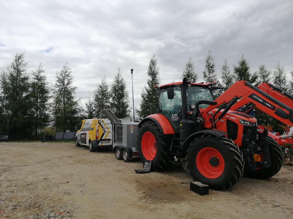 Kubota M Series 6121