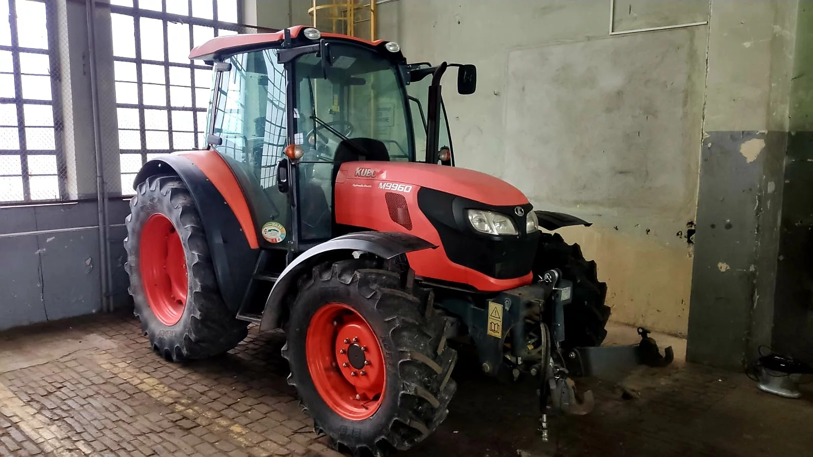 Kubota M Series 9960 DTH 3.8L 74kW/101HP