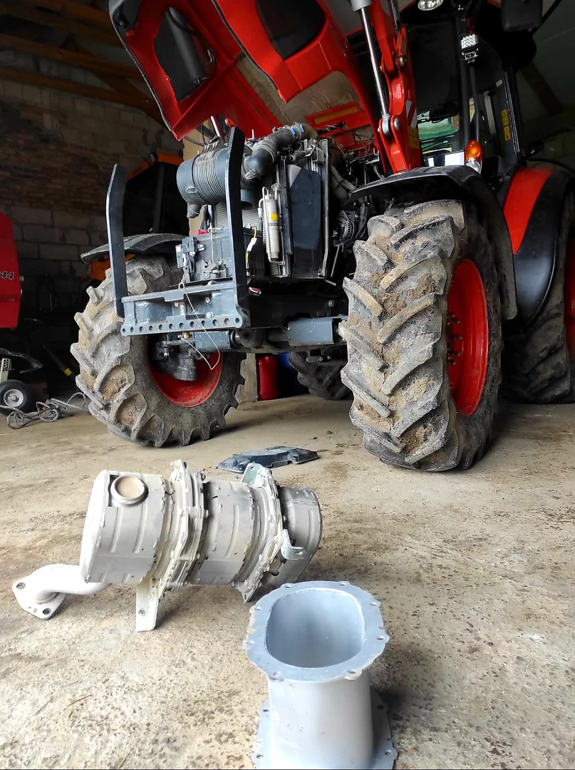 2. Kubota M Series M 5091 3.8L 70kW/95HP