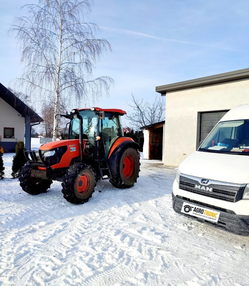 Kubota M Series M 6060 DTH 3.3L 48kW/65HP