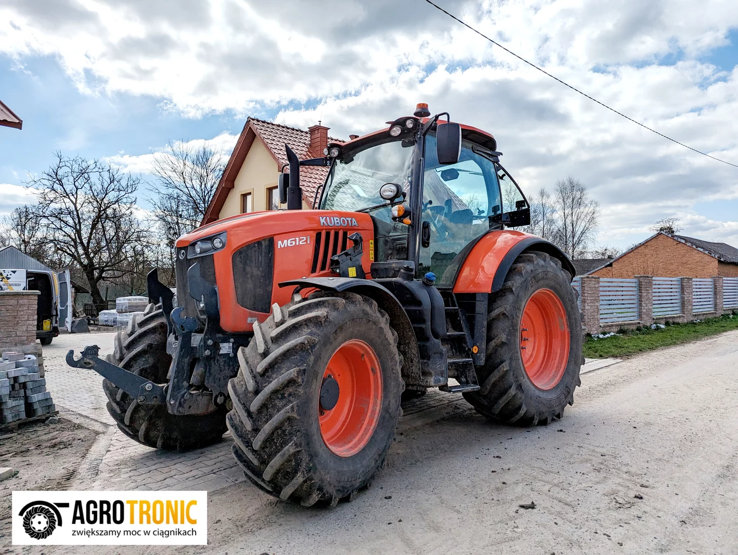 Kubota M Series M 6121 6.1L 95kW/129HP