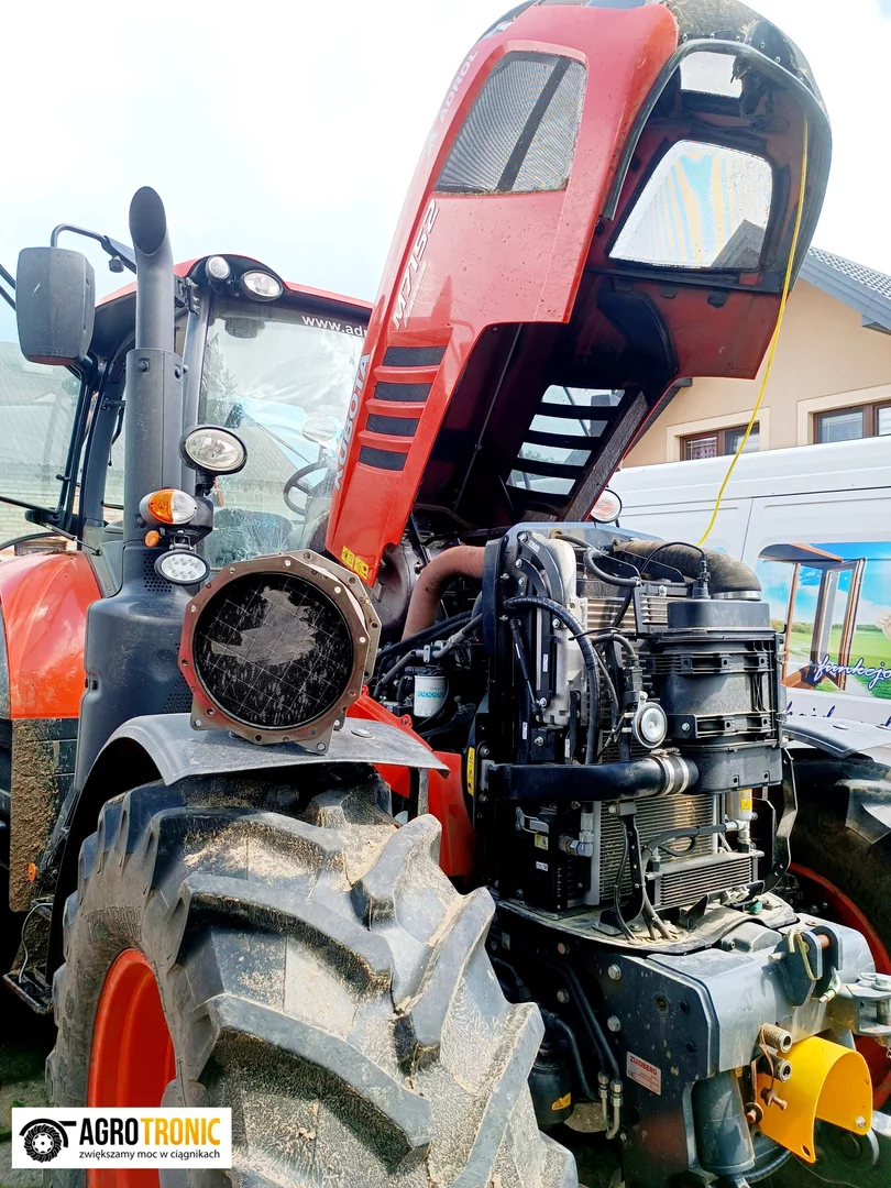 Kubota M Series M 7152 6.1L 110kW/150HP