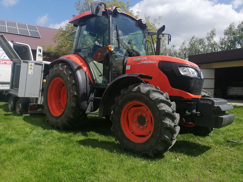 Kubota M Series M6060 DTH 3.3L