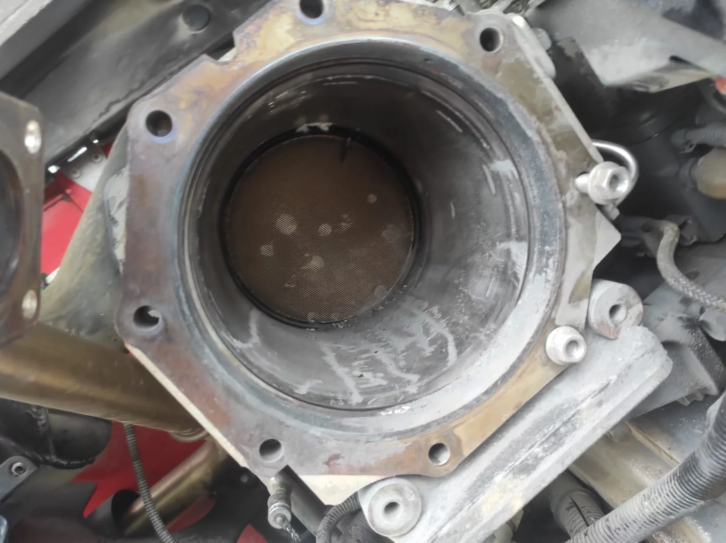 4. MANITOU MLT Series 625 3.3L 55kW/75HP