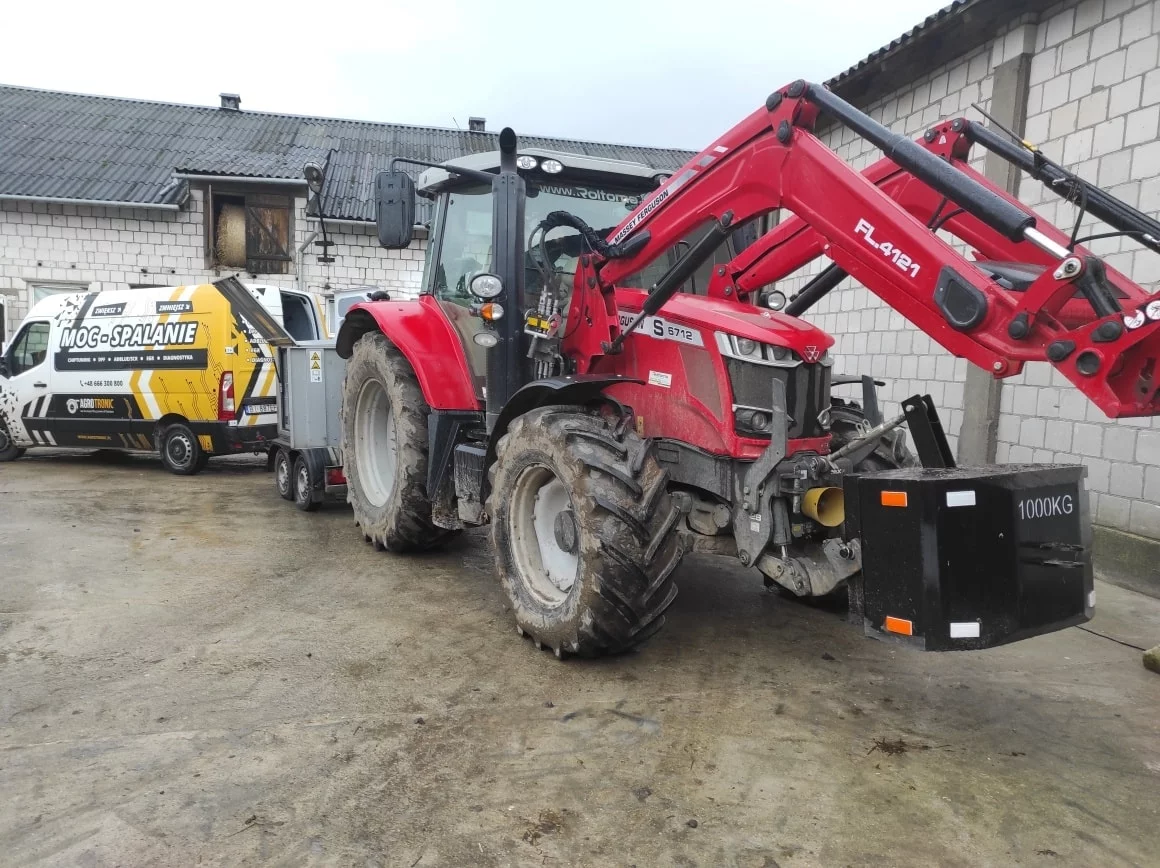 Massey Ferguson 6700 Series 6712S 4.9L