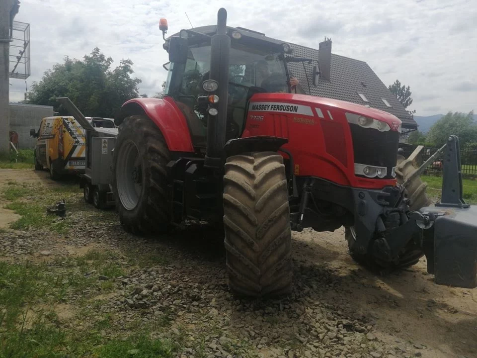 Massey Ferguson 77XX Dyna-6 7726 7.4L