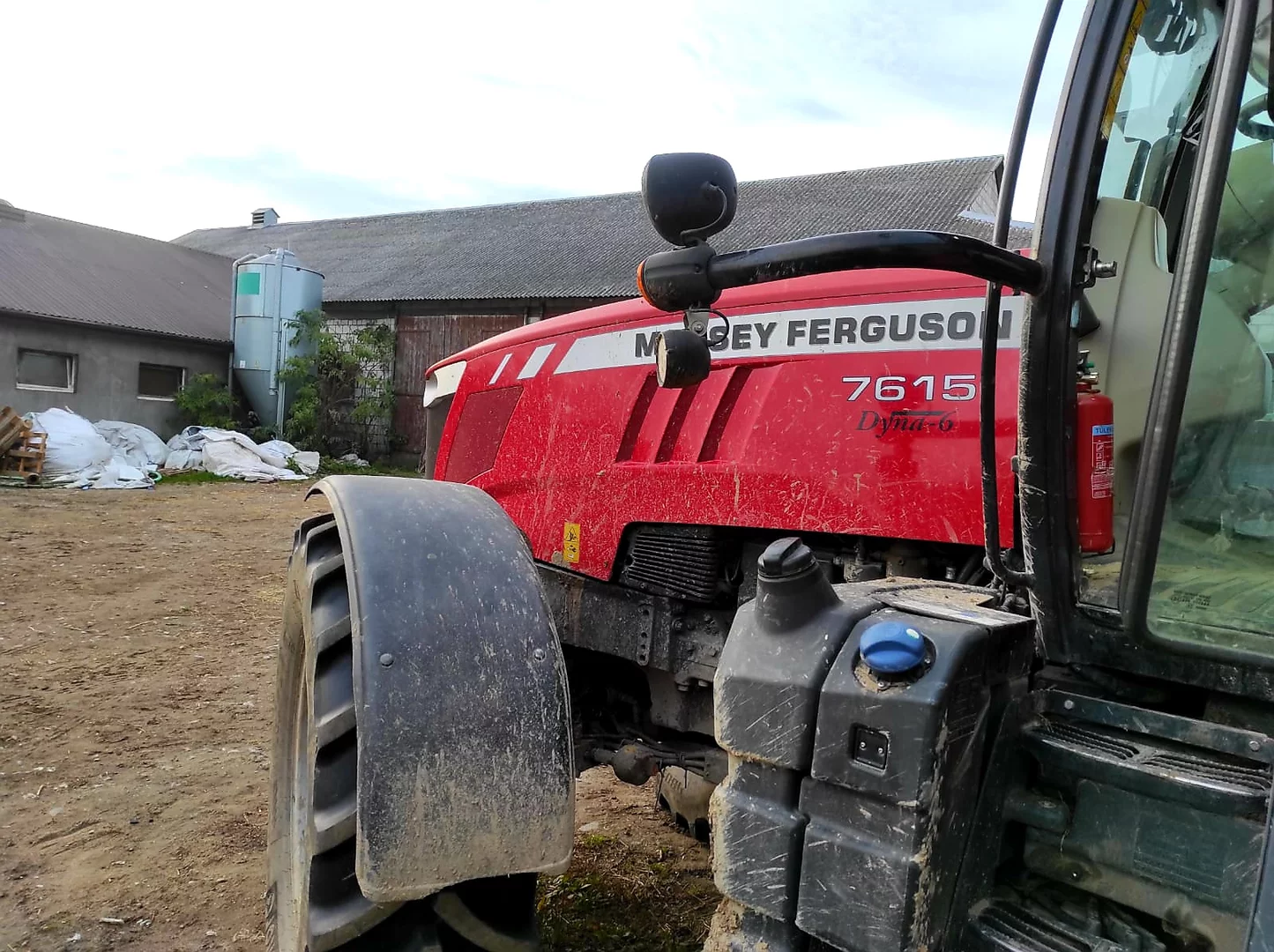 Massey Ferguson MF 7600 7615 6.6L 110kW/150HP