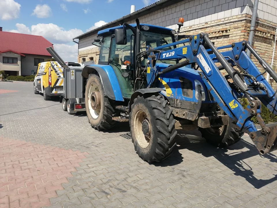 New Holland T5000 Series T5040 4.5L I6