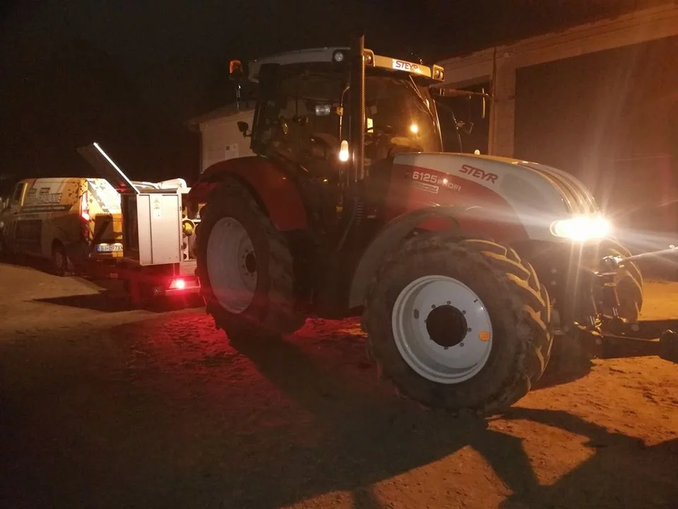 Steyr Profi 6125 6.7L