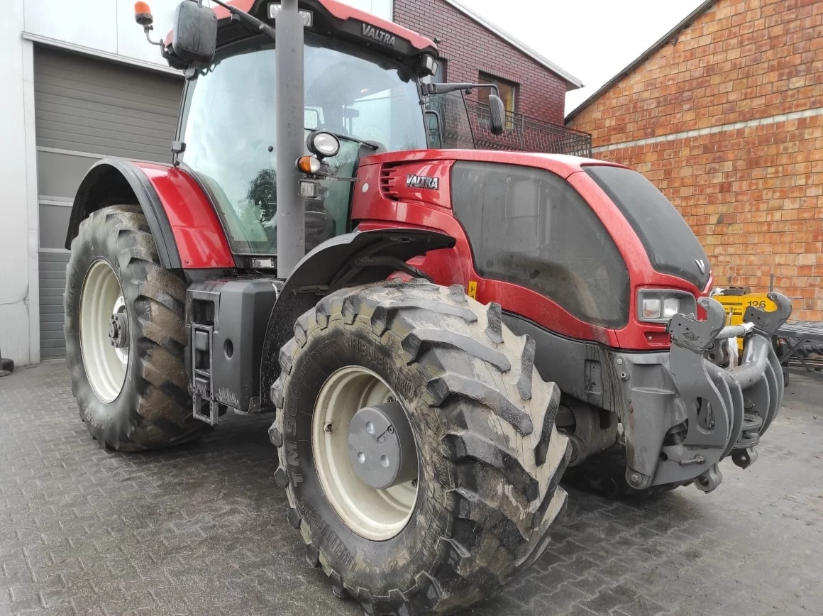 Valtra S Series S232 8.4L