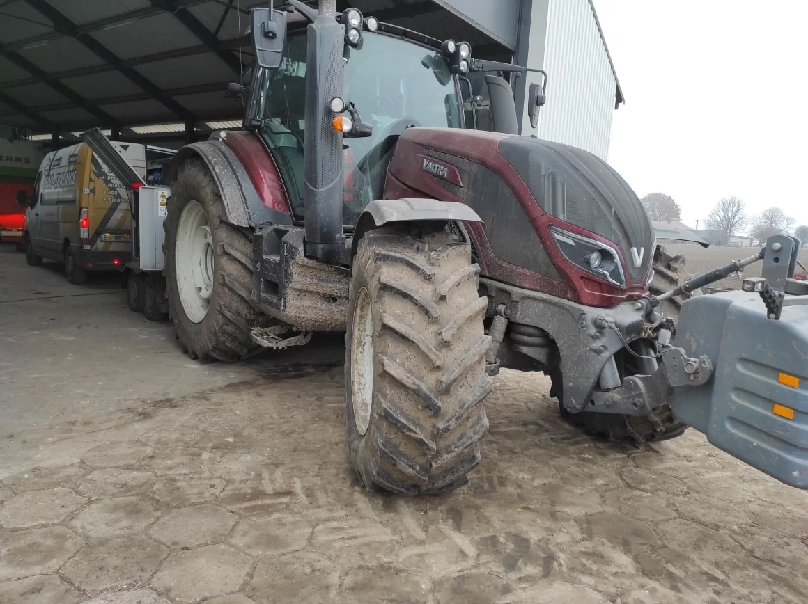 Valtra T Series T194 7.4L I6