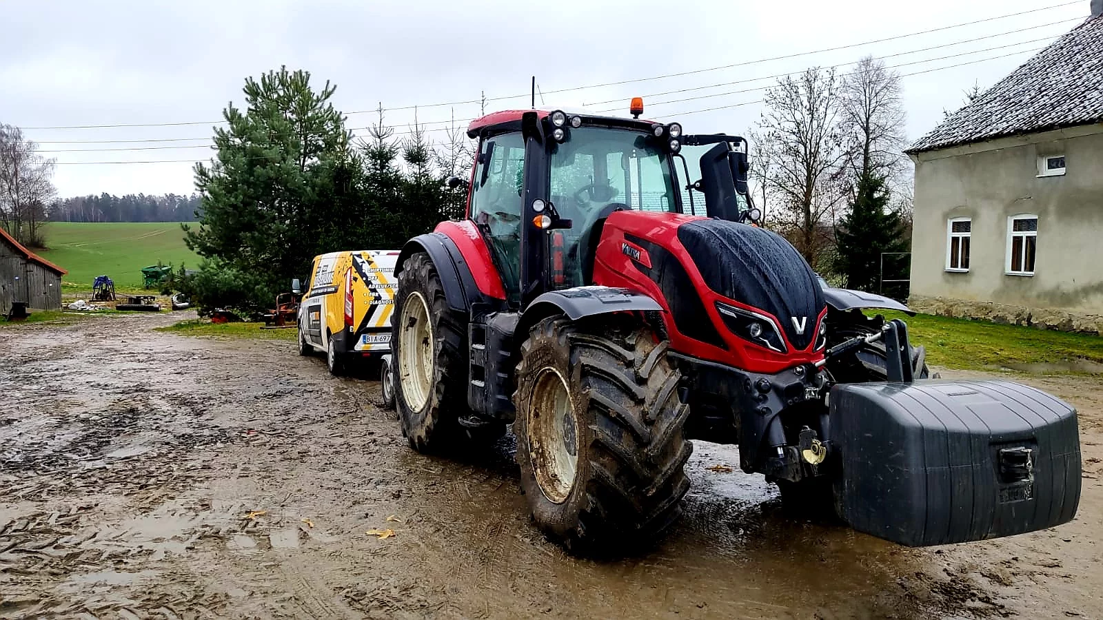 Valtra T VERSU 194 7.4L 143kW/194HP