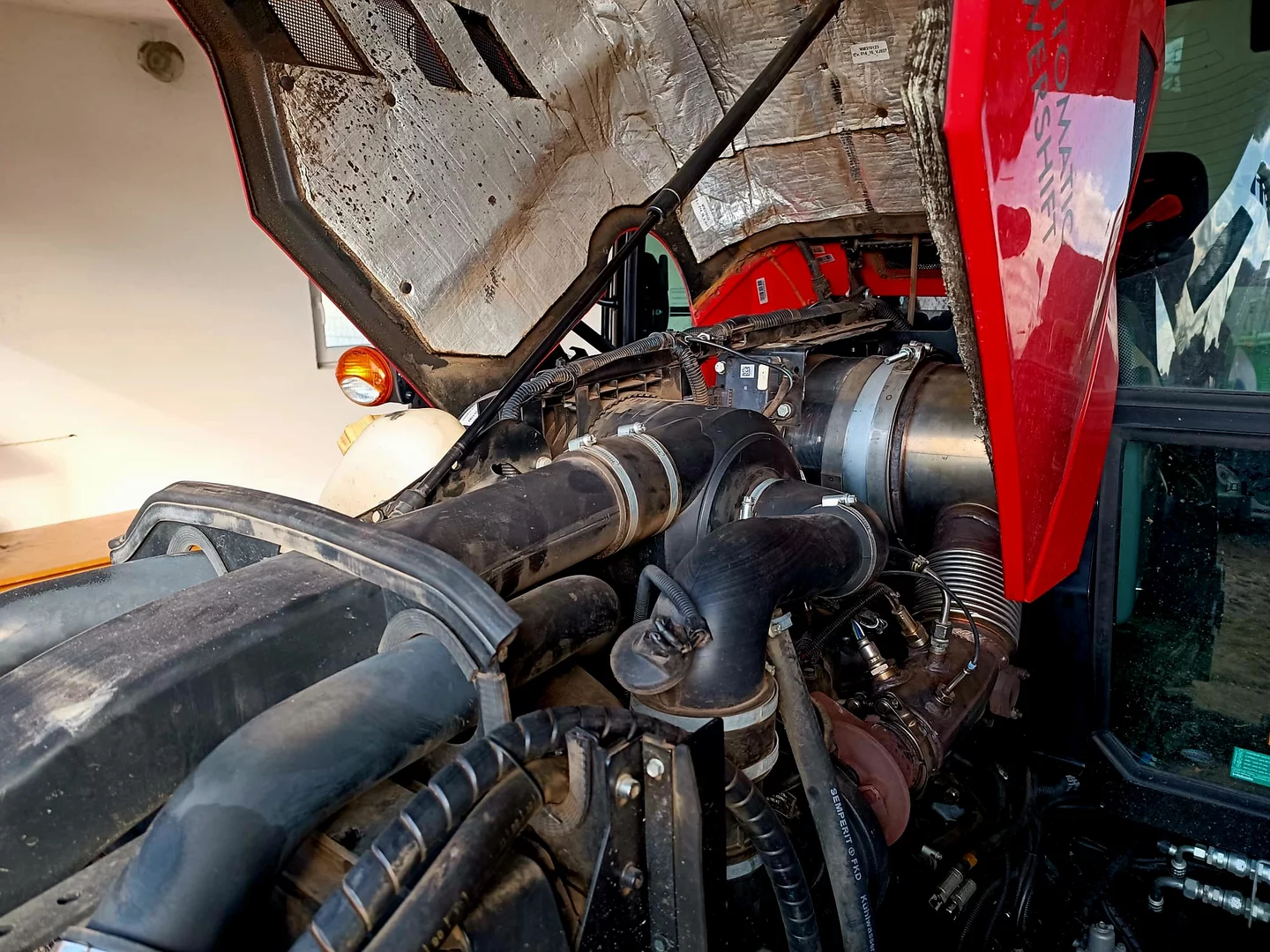 2. Zetor PROXIMA 120 HS 120HP